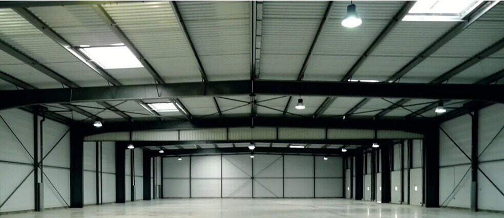 Flex in Persan for sale - Building Photo - Image 3 of 10