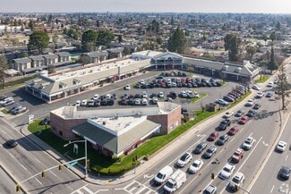 Plus de détails pour 5101-5153 Ming Ave, Bakersfield, CA - Bureau/Commerce de détail, Commerce de détail à louer