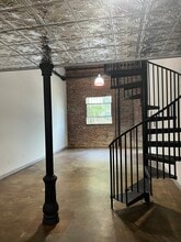 675 Pulaski St, Athens, GA à louer Photo intérieure- Image 2 de 4