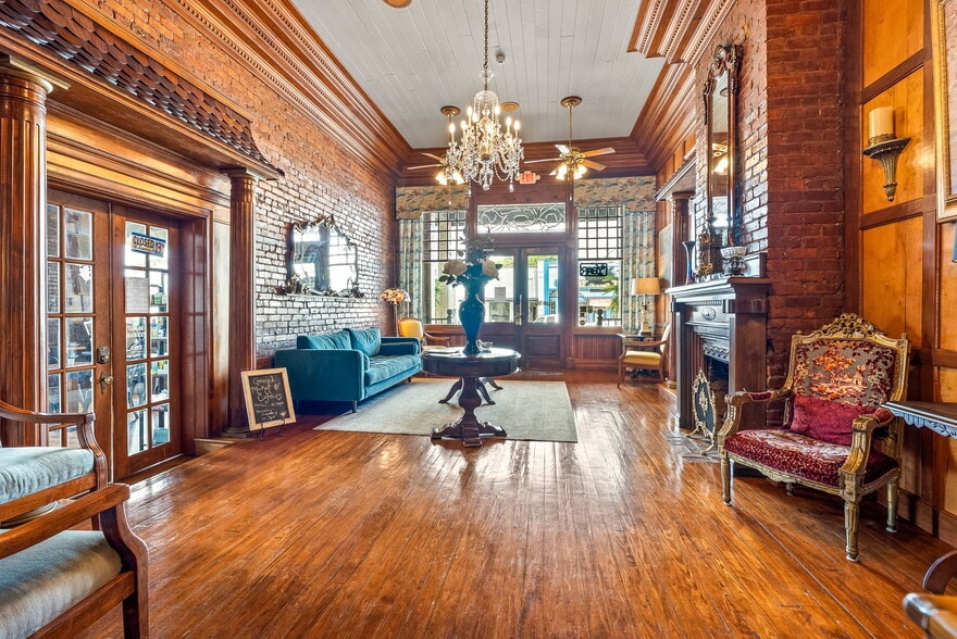 Downtown Hogansville Commercial portfolio of 18 properties for sale on LoopNet.ca - Building Photo - Image 3 of 102