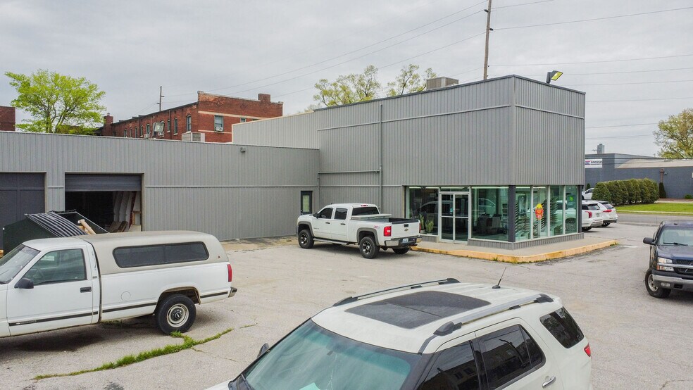 901 Broadway St, Paducah, KY à vendre - Photo du bâtiment - Image 2 de 13