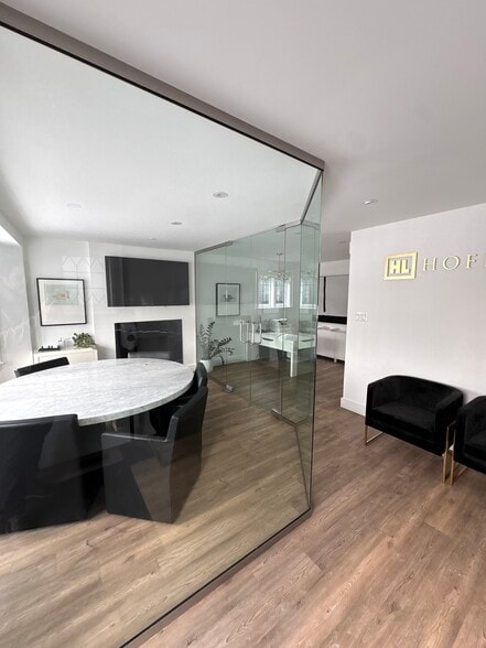 193 Roe Ave, Toronto, ON à louer - Photo principale - Image 1 de 13