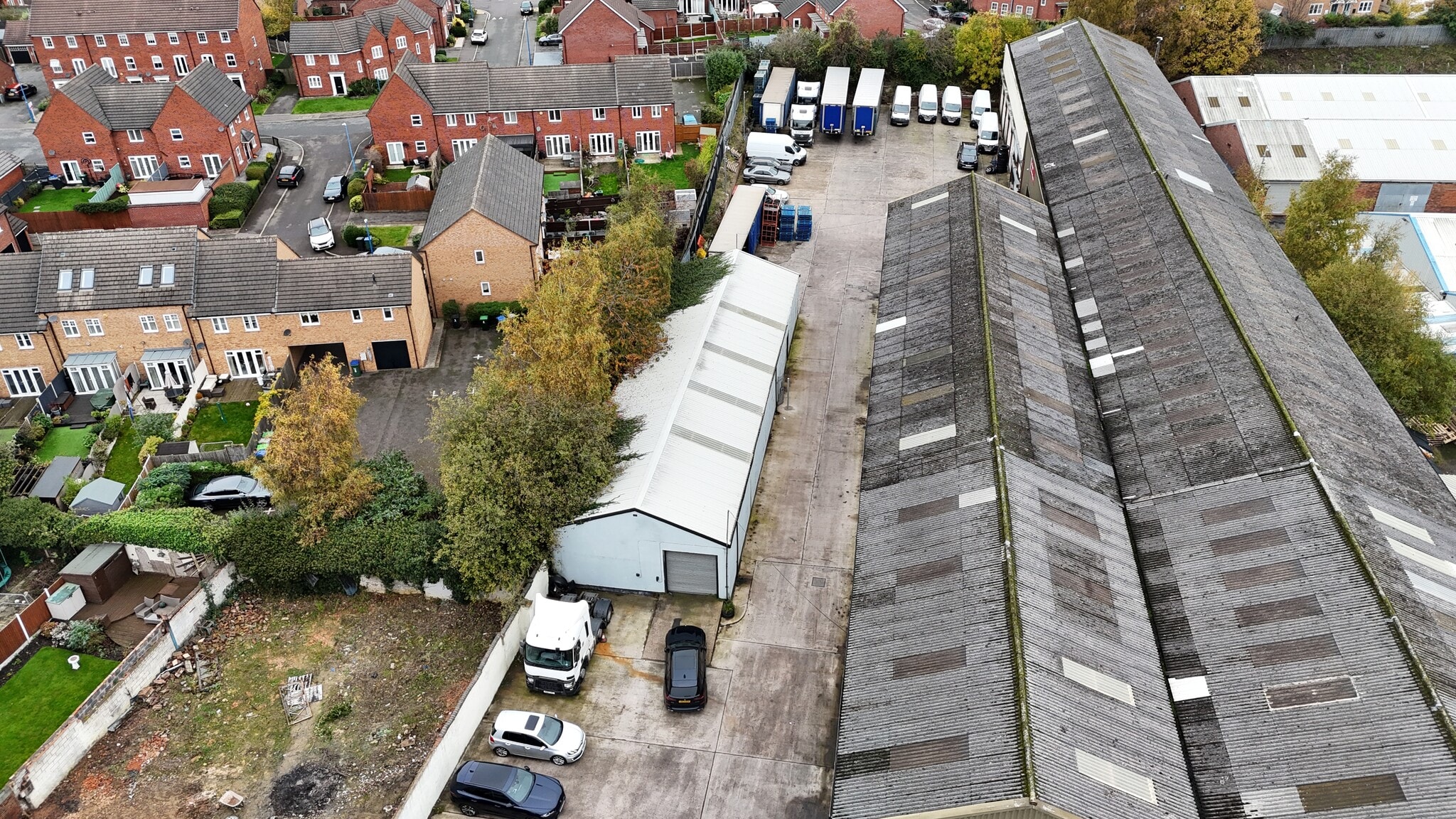 1 Barnfield Rd, Tipton for sale Building Photo- Image 1 of 11