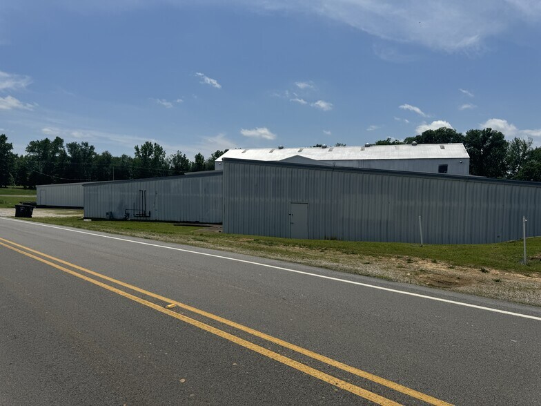 10305 County Road 51, Lexington, AL à vendre - Photo du bâtiment - Image 2 de 19