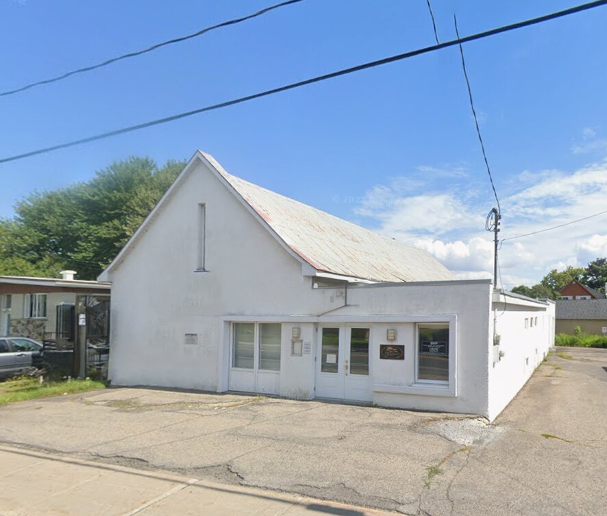 156 Rue Notre-Dame, Oka, QC à vendre Photo principale- Image 1 de 3