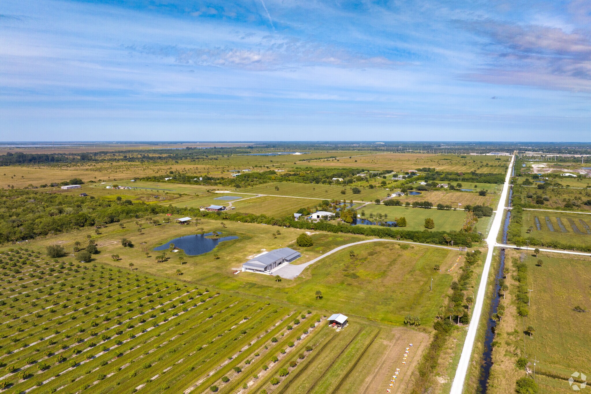 2105 86th Ave SW, Vero Beach, FL for sale Primary Photo- Image 1 of 58