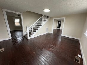 10204 Old National Pike, Ijamsville, MD à louer Photo intérieure- Image 2 de 2