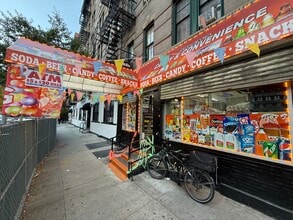 323 E 108th St, New York, NY for lease Interior Photo- Image 1 of 5