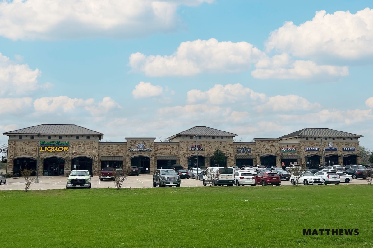 4130 S Bowen Rd, Arlington, TX for lease Building Photo- Image 1 of 5