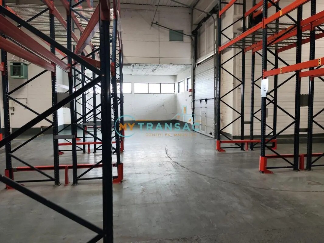 Flex in Bonneuil-sur-Marne for lease Building Photo- Image 1 of 12