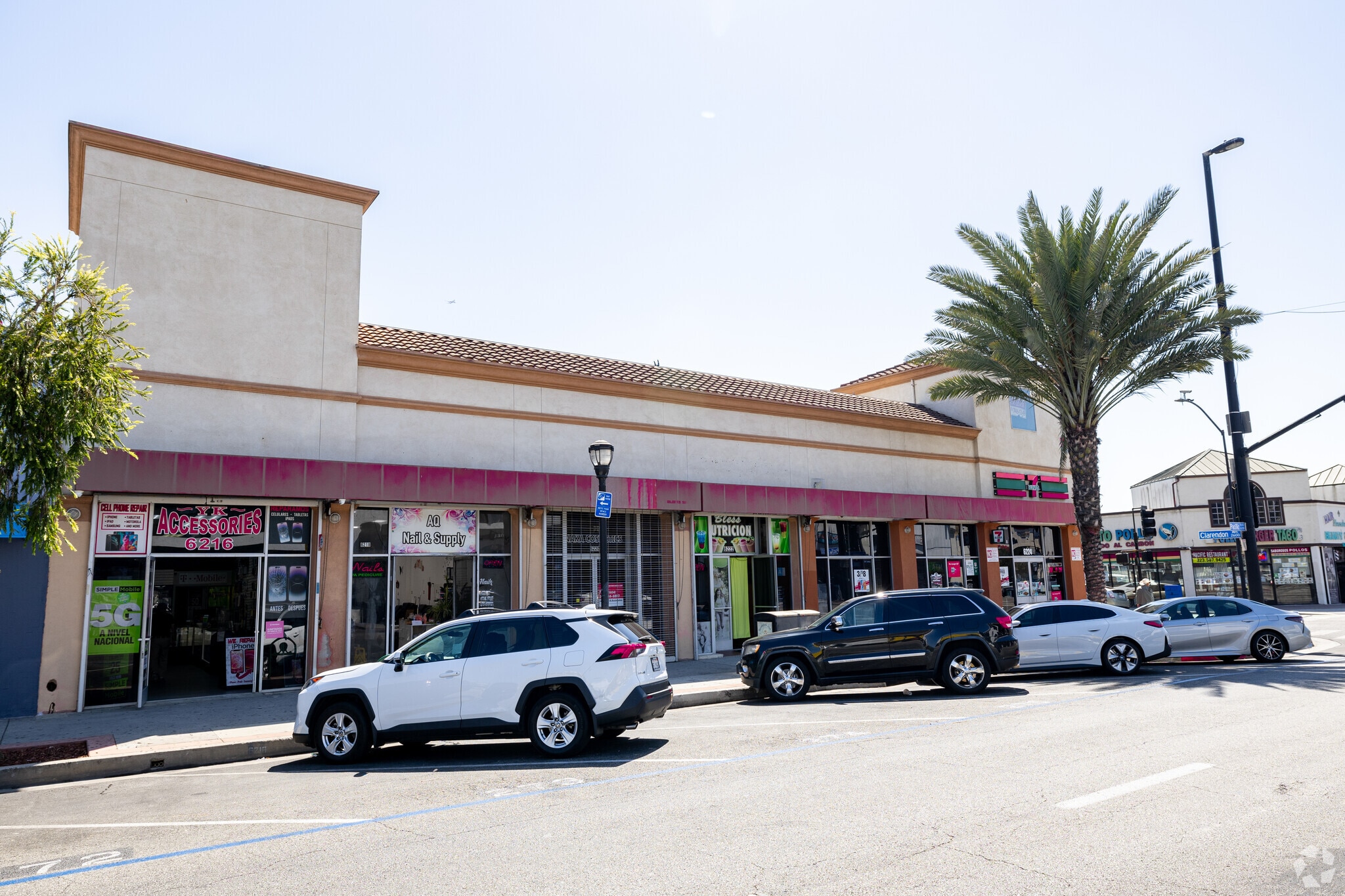 6216-6224 Pacific Blvd, Huntington Park, CA for lease Primary Photo- Image 1 of 9