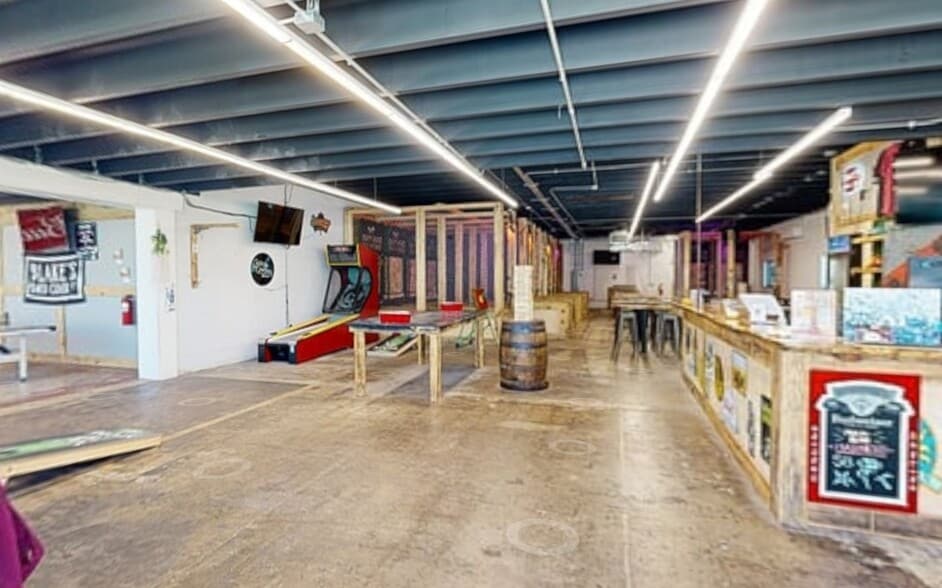 112 Academy St, Fort Mill, SC for lease - Matterport 3D Scan - Image 2 of 19