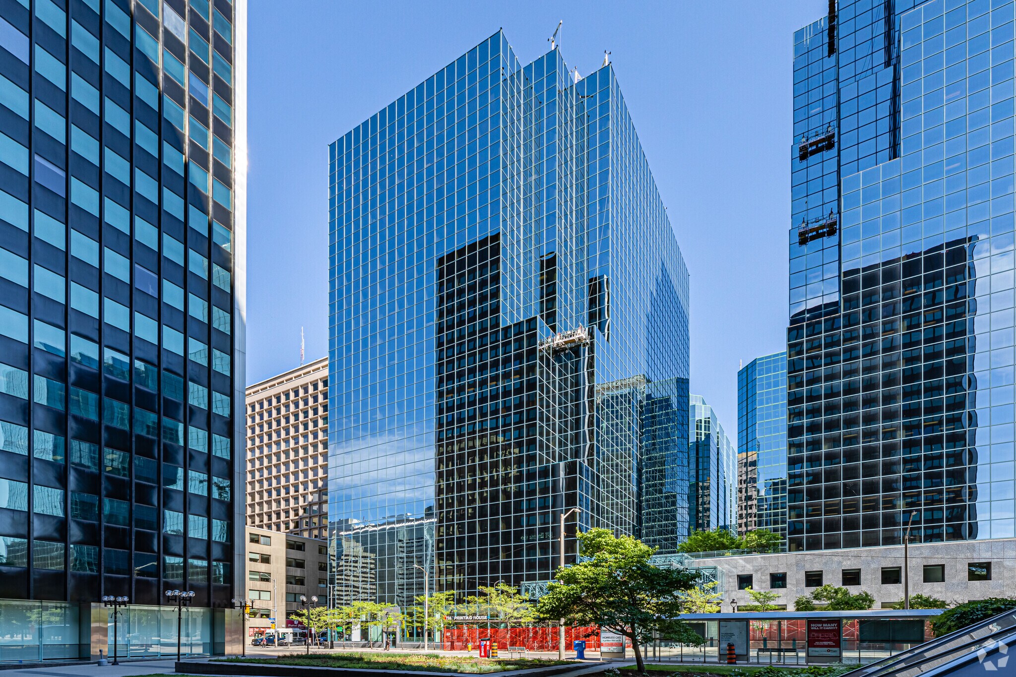 340 Albert St, Ottawa, ON à louer Photo principale- Image 1 de 7