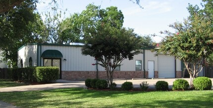 404 Newport Blvd, League City, TX for lease Interior Photo- Image 2 of 9