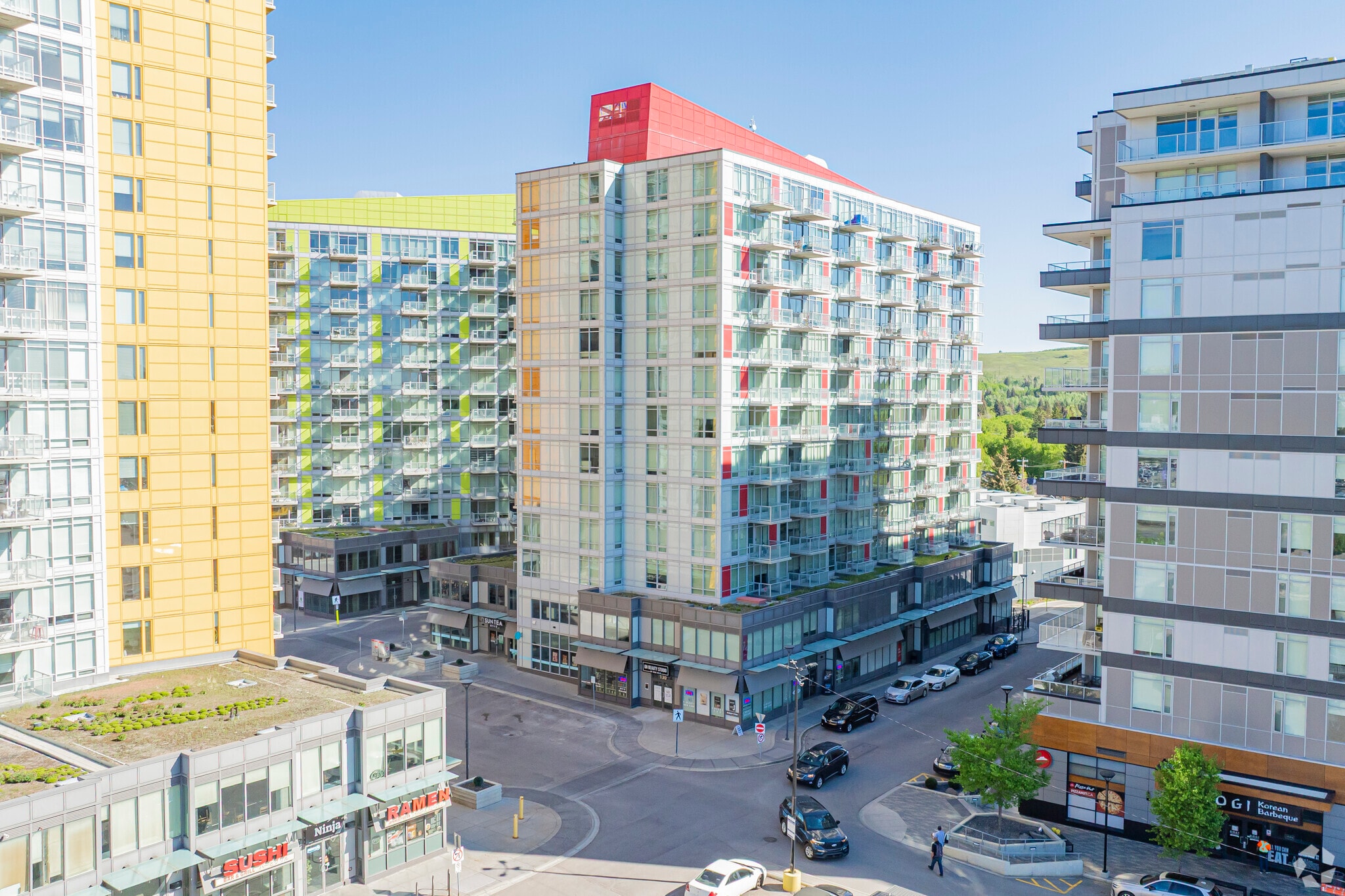 10 Brentwood Cmn NW, Calgary, AB à vendre Photo principale- Image 1 de 1