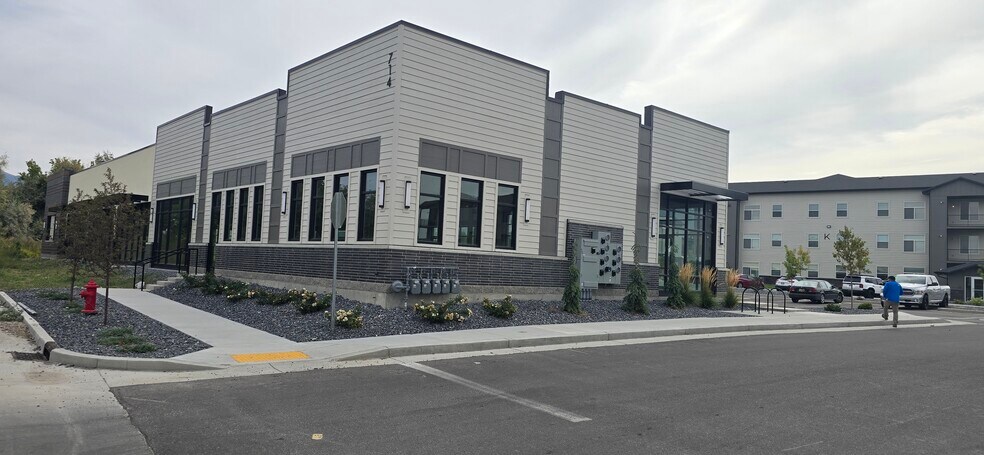 714 W 400 N, Logan, UT à louer - Photo du bâtiment - Image 2 de 7