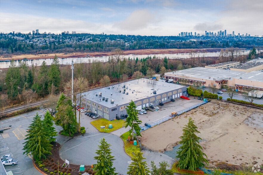 4085 McConnell Ct, Burnaby, BC à louer - Aérien - Image 2 de 3