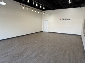 2022 Powers Ferry Rd SE, Atlanta, GA for lease Interior Photo- Image 2 of 6
