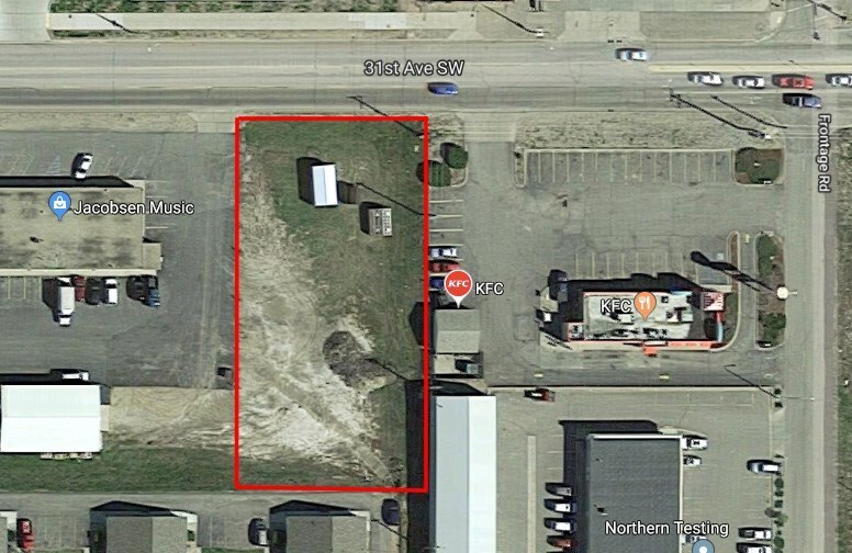 300 31st, Minot, ND à vendre - Photo du bâtiment - Image 2 de 5
