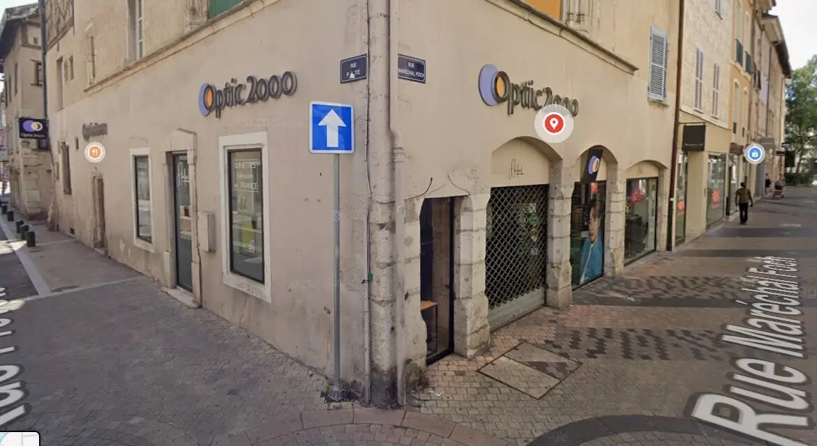 Flex in Bourg-en-Bresse for lease Building Photo- Image 1 of 10