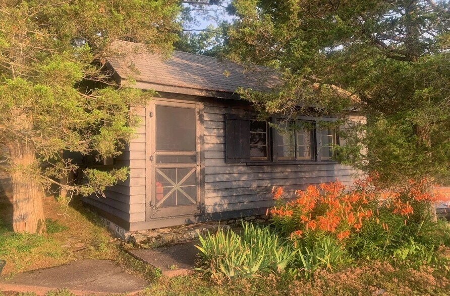 1 Dumfounder island, Gananoque, ON à vendre - Photo du bâtiment - Image 2 de 13