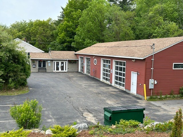 219 Main St, Sandown, NH à vendre - Photo du bâtiment - Image 2 de 12