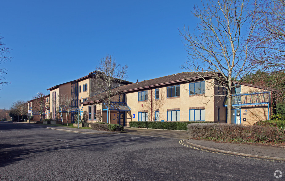 Tollgate, Eastleigh for sale - Building Photo - Image 3 of 3