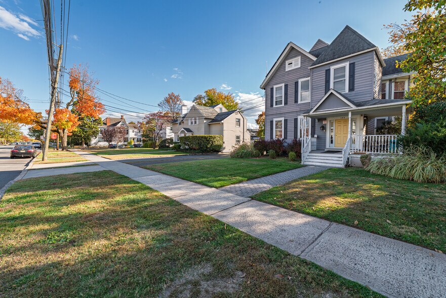 177 W High St, Somerville, NJ à vendre - Photo du bâtiment - Image 3 de 30