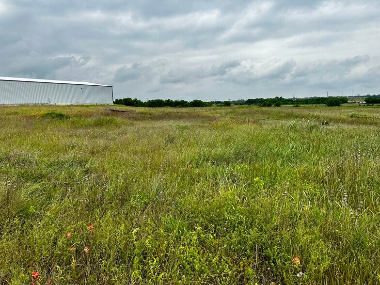 512 Lr Williams Ln, Jarrell, TX for sale - Other - Image 2 of 9
