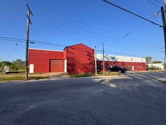 Plus de détails pour 400 Davis Street, Bushnell, IL - Industriel à vendre