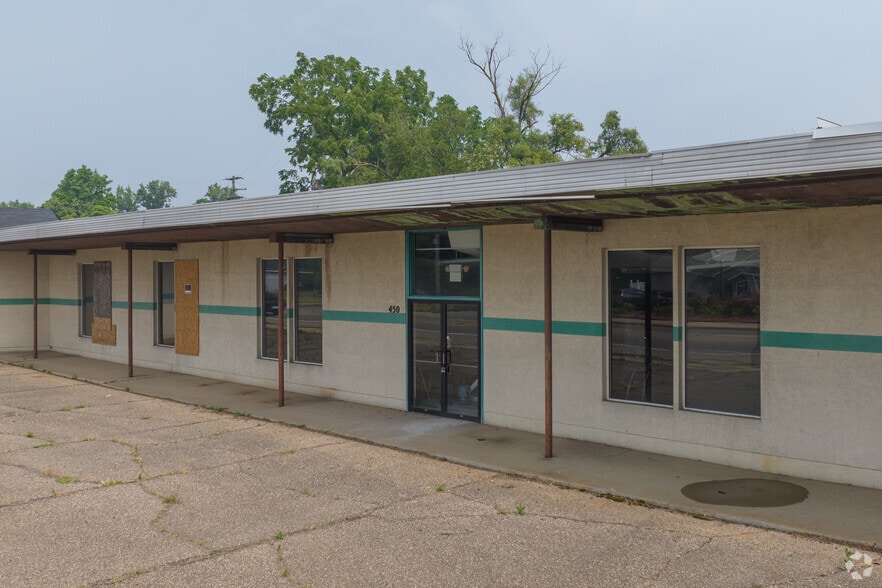 450 W Michigan Ave, Battle Creek, MI for sale - Primary Photo - Image 1 of 5