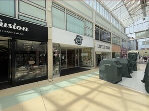 Churchill Shopping Centre, Dudley for lease Interior Photo- Image 2 of 4