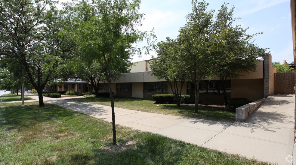 3122 Gillham Plz, Kansas City, MO à louer - Photo du bâtiment - Image 3 de 12