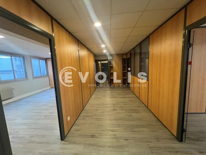 Bureau dans Paris à vendre - Photo du bâtiment - Image 3 de 13