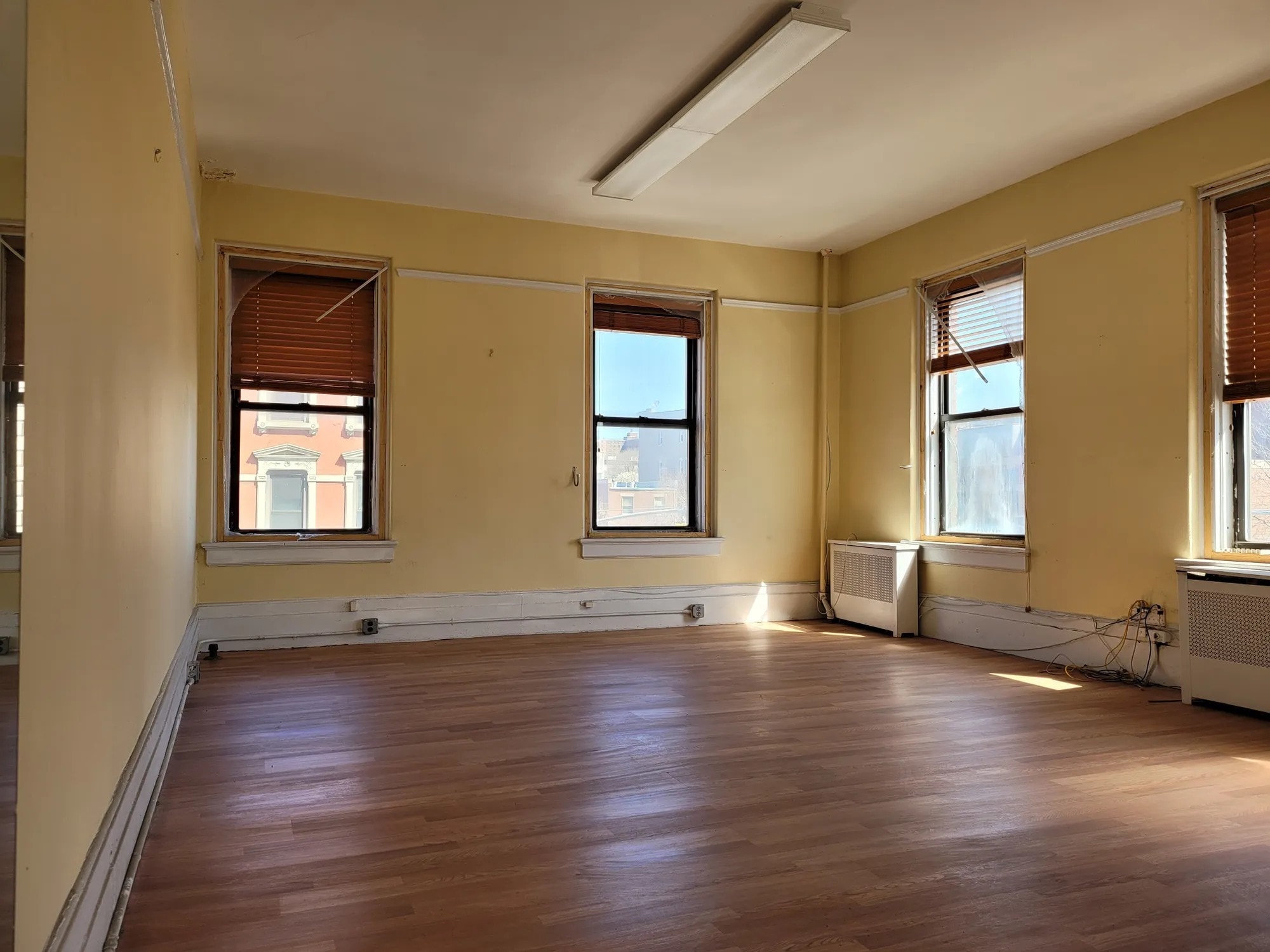 760 Dekalb Ave, Brooklyn, NY for lease Interior Photo- Image 1 of 1