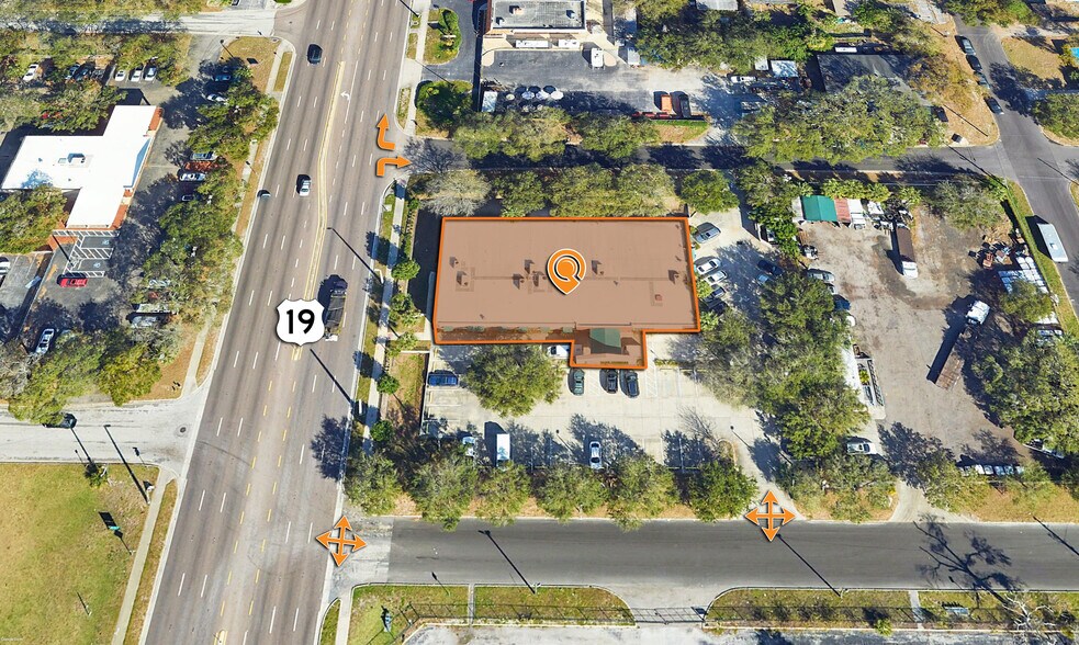 650 34th St S, Saint Petersburg, FL for lease - Building Photo - Image 3 of 4