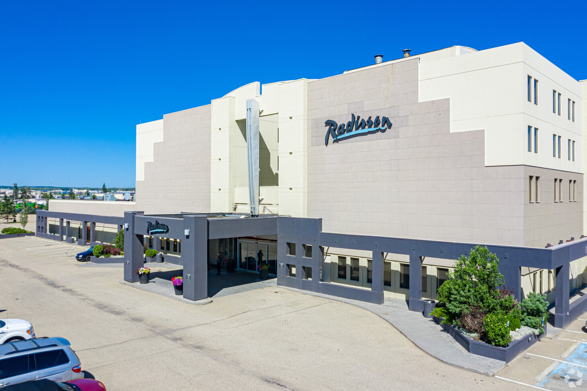 6500 67 St, Red Deer, AB for sale Building Photo- Image 1 of 1