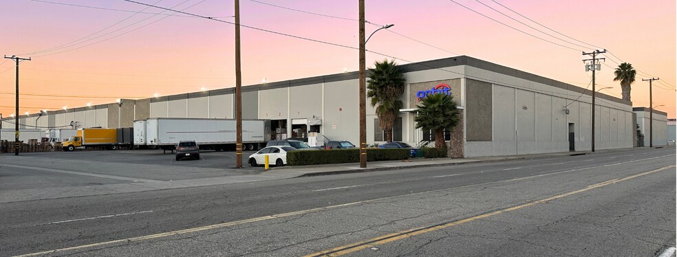 4170-4174 Bandini Blvd, Los Angeles, CA for lease - Building Photo - Image 3 of 8