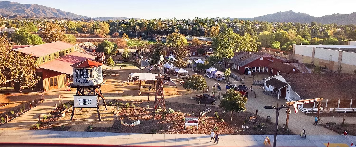 32115 Hwy 79 S, Temecula, CA for lease Building Photo- Image 1 of 7