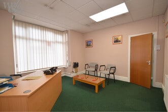 181-183 Summer Rd, Birmingham à louer Photo intérieure- Image 1 de 10