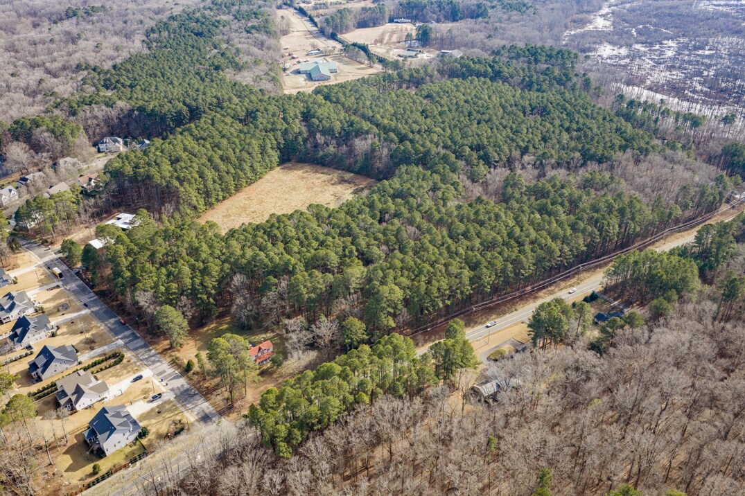 7315-7323 Farrington Rd, Chapel Hill, NC à vendre Photo du bâtiment- Image 1 de 13