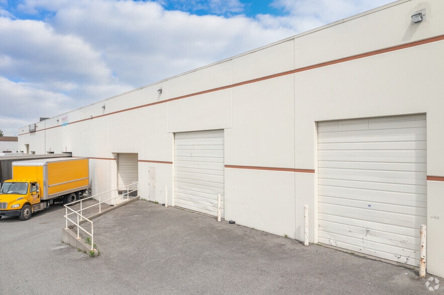 626 Chester Rd, Delta, BC for lease - Building Photo - Image 1 of 9