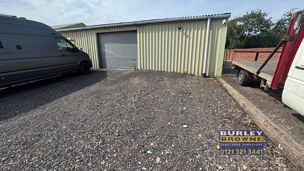 55 Bulls Ln, Wishaw for lease Building Photo- Image 1 of 9