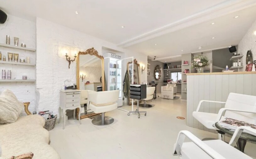 74 Compton St, Londres à vendre Photo intérieure- Image 1 de 19