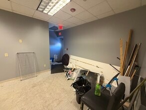 1701 E American Blvd, Bloomington, MN for lease Interior Photo- Image 2 of 31