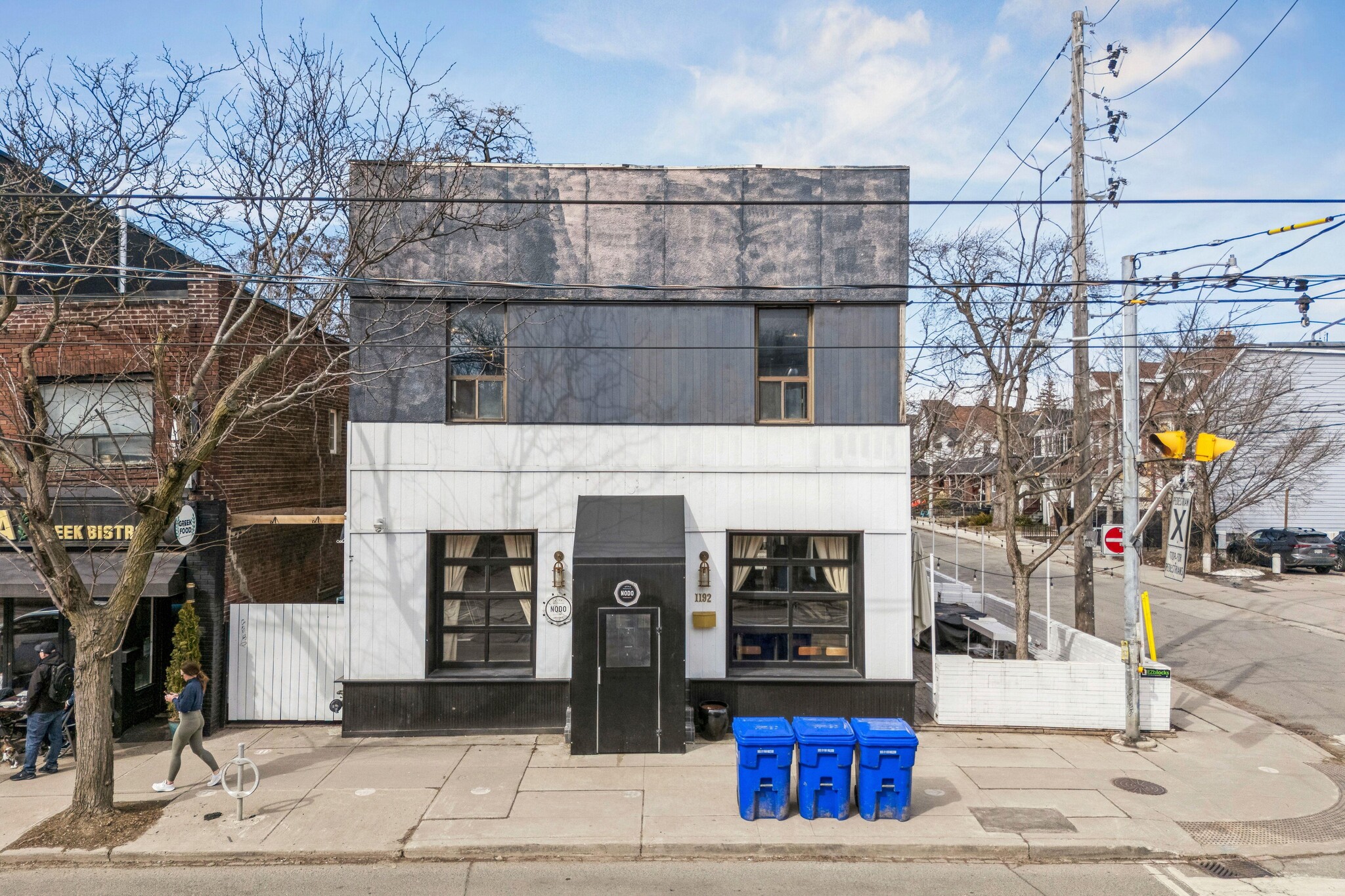 1192 Queen St E, Toronto, ON à vendre Photo principale- Image 1 de 17