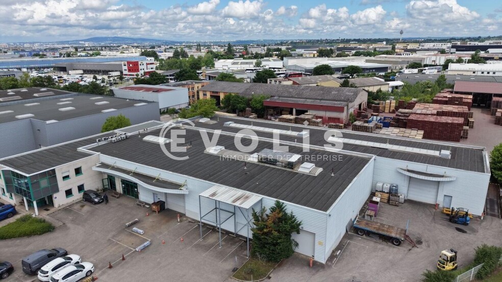 Local d'activités dans Genas à vendre - Aérien - Image 2 de 14
