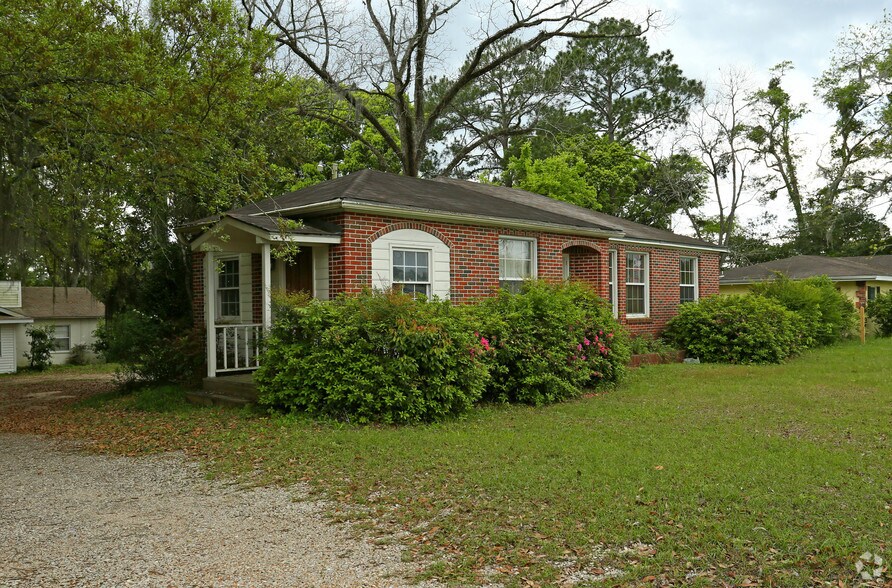 933 W Tharpe St, Tallahassee, FL à vendre - Photo principale - Image 1 de 3
