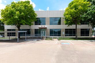 1410 E Renner Rd, Richardson, TX for lease Building Photo- Image 2 of 3