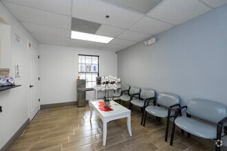 9780 56th St N, Temple Terrace, FL à louer Photo intérieure- Image 2 de 15